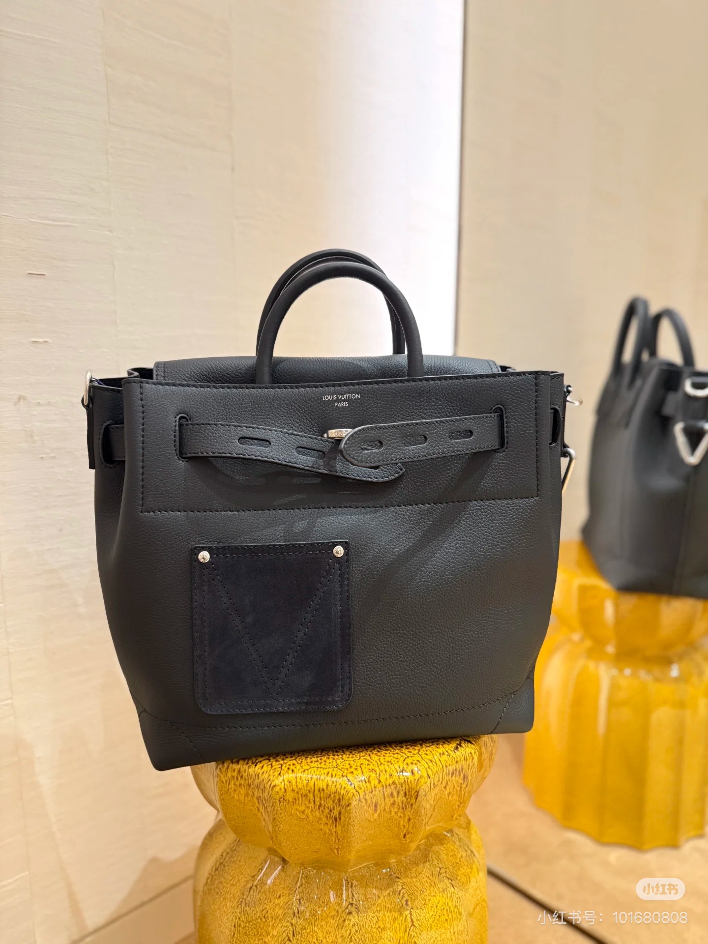 2026124173318235 270